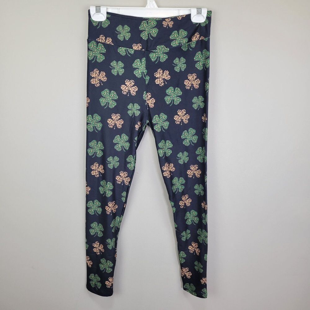 Animal Print Shamrocks Polyester Spandex Ankle Leggings One Size Fits All